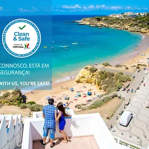 **** Apartahotel Muthu Clube Da Oura Portugal