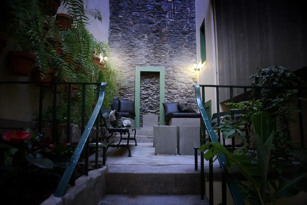 29 Madeira Hostel Funchal